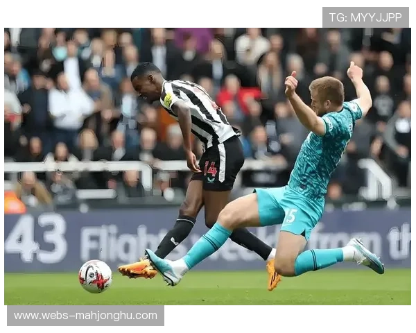 巴黎圣日耳曼vs纽卡斯尔联：戈登单刀破门，巴黎防线遭遇严峻考验